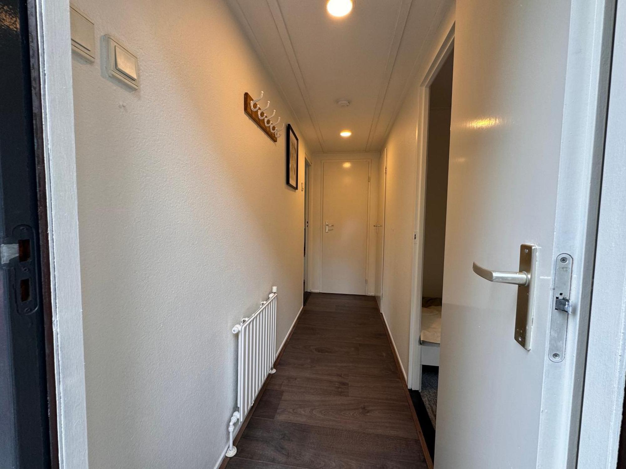 Ruim En Luxe Chalet Privetuin - Park 'De Ijsvogel' Lägenhet Voorthuizen Exteriör bild